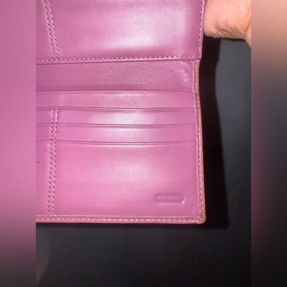 Vintage Coach Wallet - Picture 9 of 12